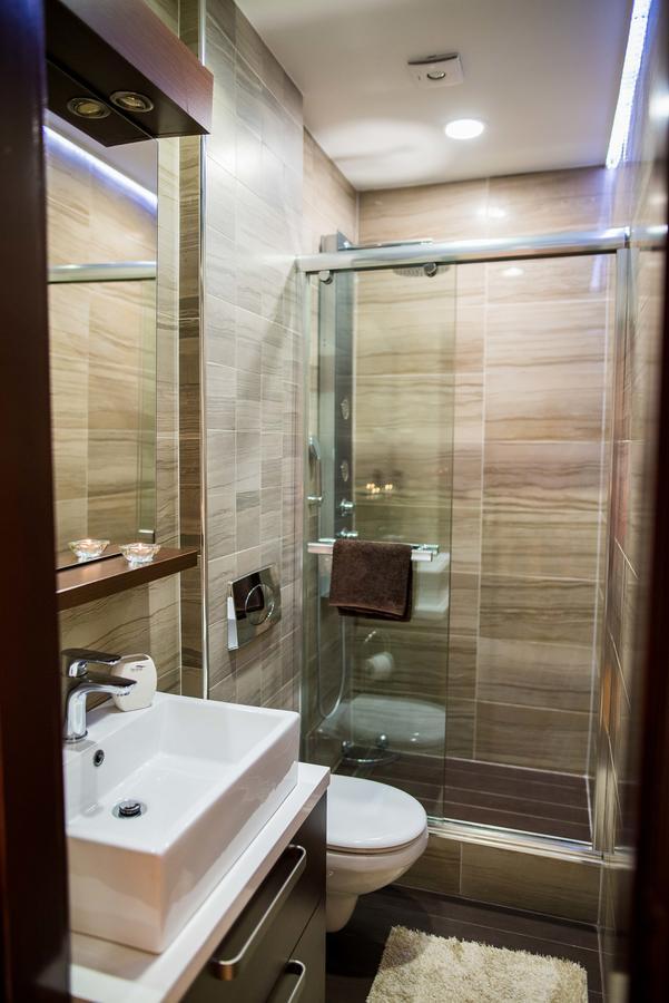 Lct Blue Lions Apartments Podstrana Bagian luar foto