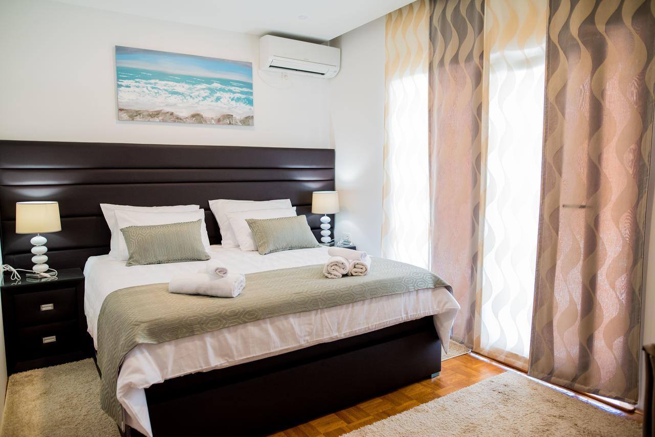 Lct Blue Lions Apartments Podstrana Bagian luar foto